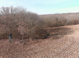 0 Lion, Milan, MO 63556