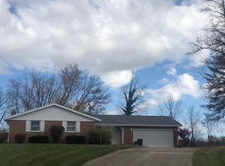 1652 Yorkshire Ct, Springfield, OH 45503