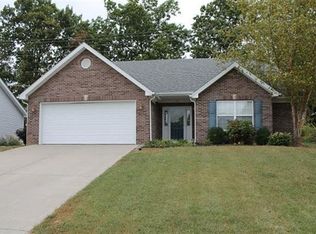 1221 Meadow Gln, Frankfort, KY 40601