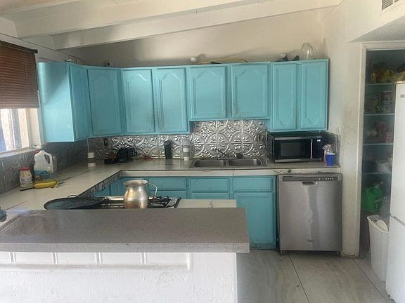 4th image of 30157 San Diego Dr