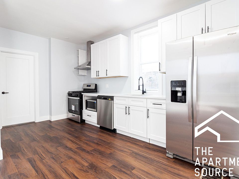 1st image of 930 N Richmond St #1S
