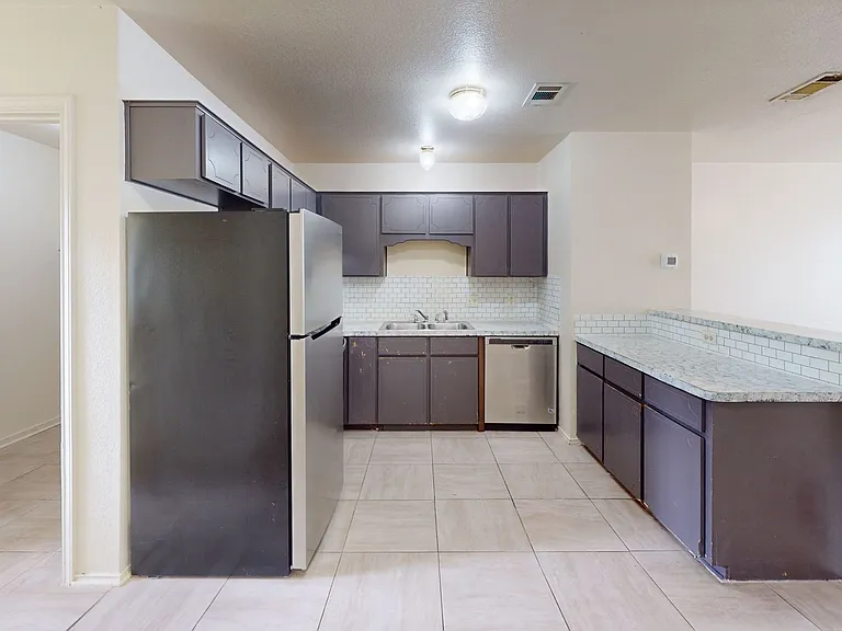 4302 Jeff Scott Dr — Photo 5