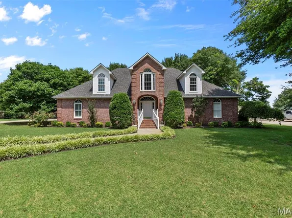 230 Belle Meade Pl, Kennett, MO 63857