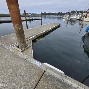 1000 SE Bay Blvd #M-1, Newport, OR, 97365