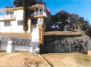 12 Calle Almendro #F, Dorado, PR 00957