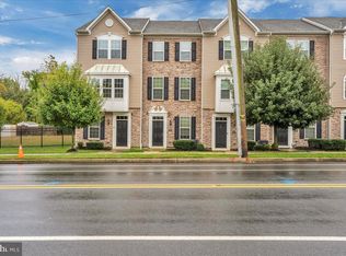 69 Franklin Cir, Somerdale, NJ 08083