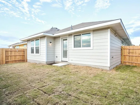 171 White Dunes Dr, Horseshoe Bay, TX 78657