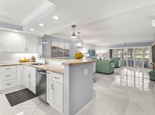 12926 Briarlake Drive #102, West Palm Beach, FL 33418