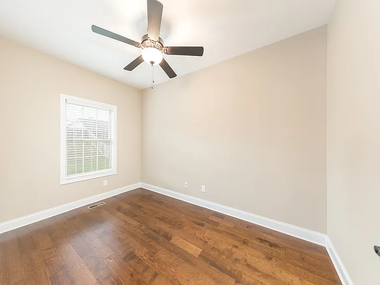 120 Overcrest Ct — Photo 11