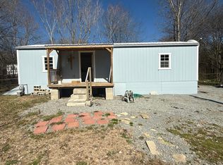 2132 Summer Shade Rd, Summer Shade, KY 42166