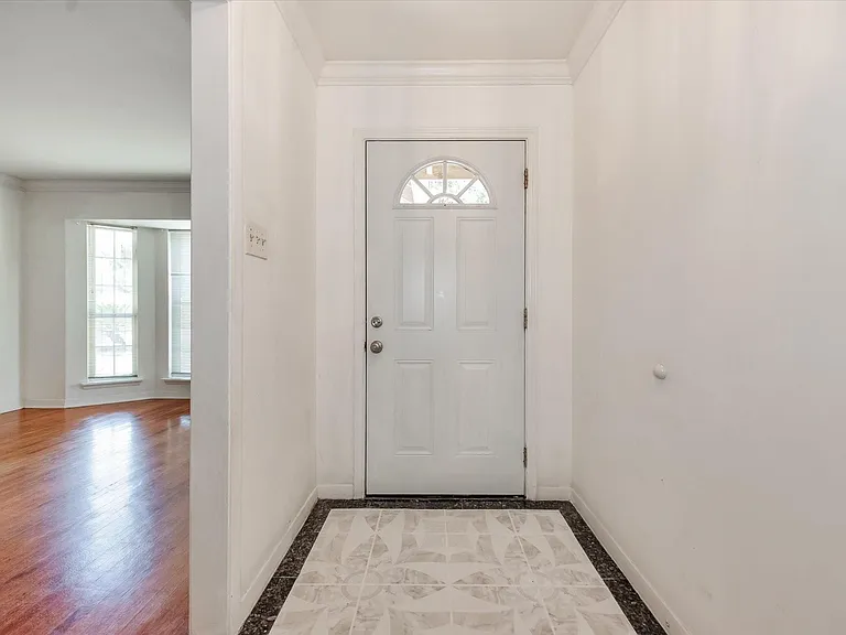 7119 Bellaire Blvd — Photo 7