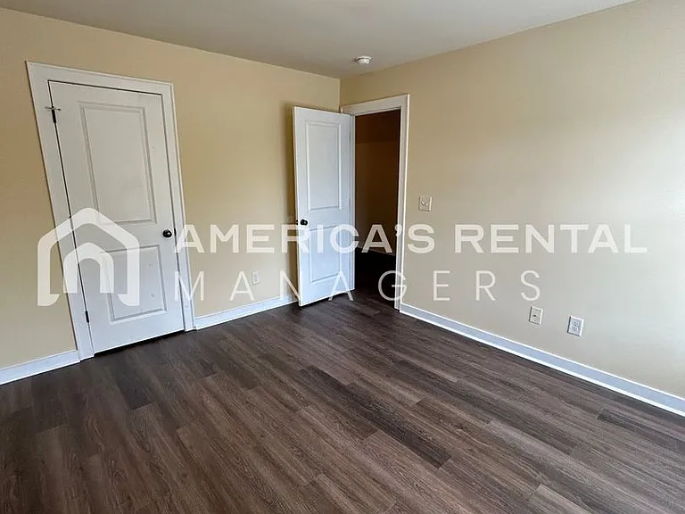 3651 Chalybe Cv — Photo 49