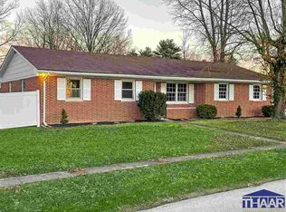 2012 Blue Ridge Dr, Terre Haute, IN 47802