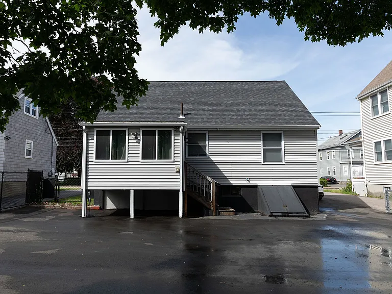 25 W Milton St — Photo 23