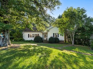 717 Grace St, Greenwood, SC 29649
