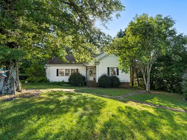 717 Grace St, Greenwood, SC 29649