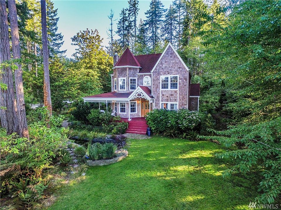 1st image of 425 72nd Ave NE