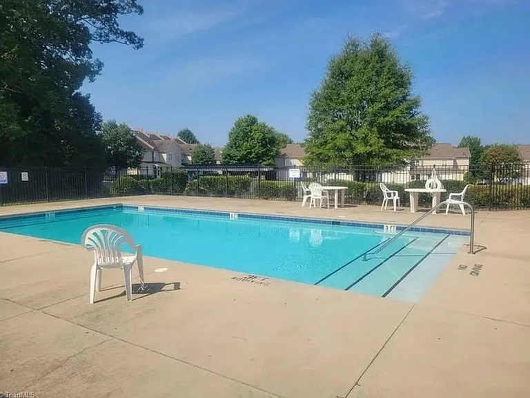 923 Windcastle Ln #301 — Photo 3