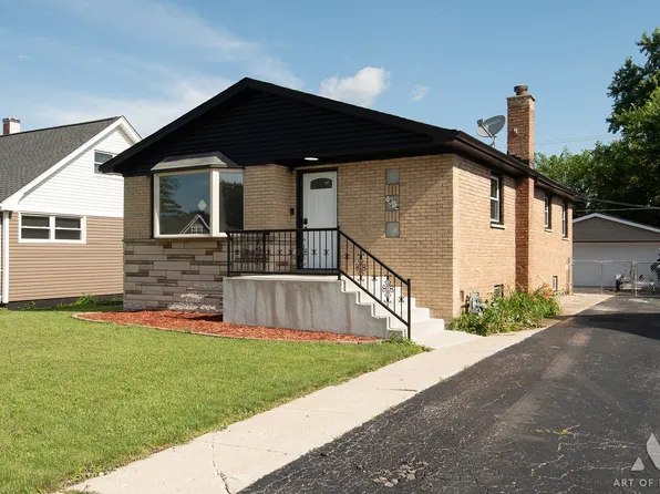 5854 W 81st Pl, Burbank, IL 60459