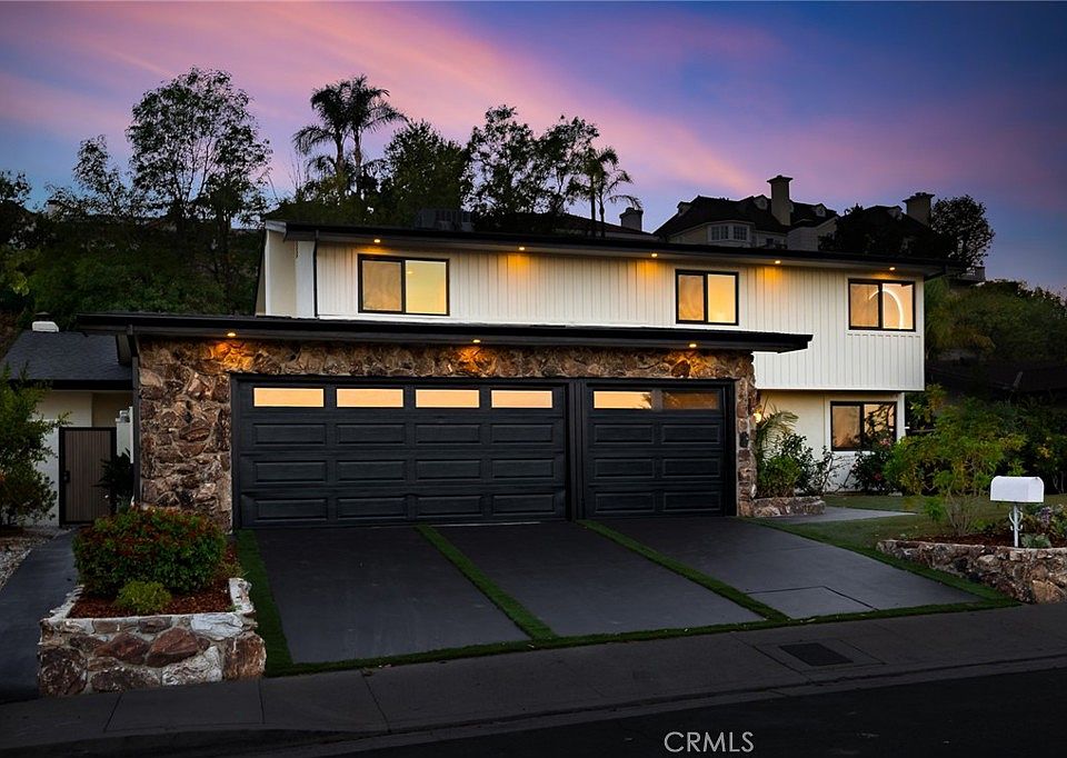1st image of 6035 Rod Ave