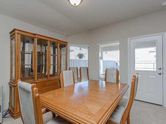 5th image of 616 River Rock Dr