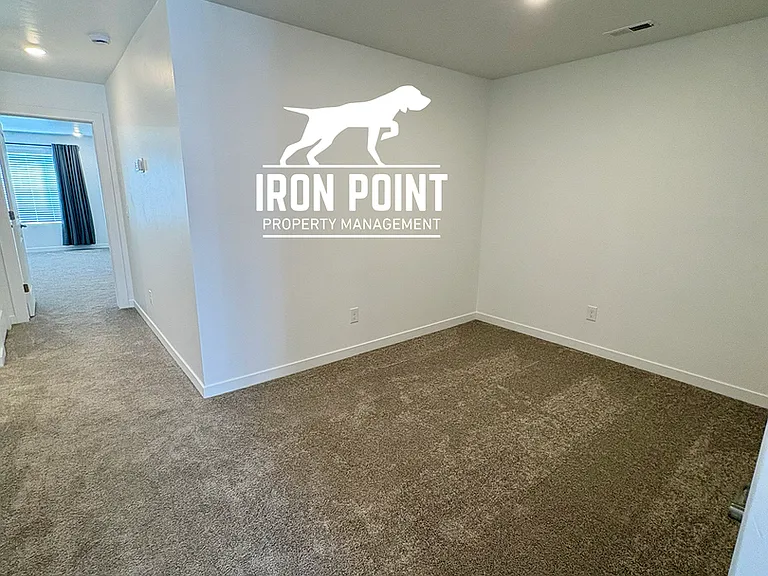 4237 W Flint Dr — Photo 37