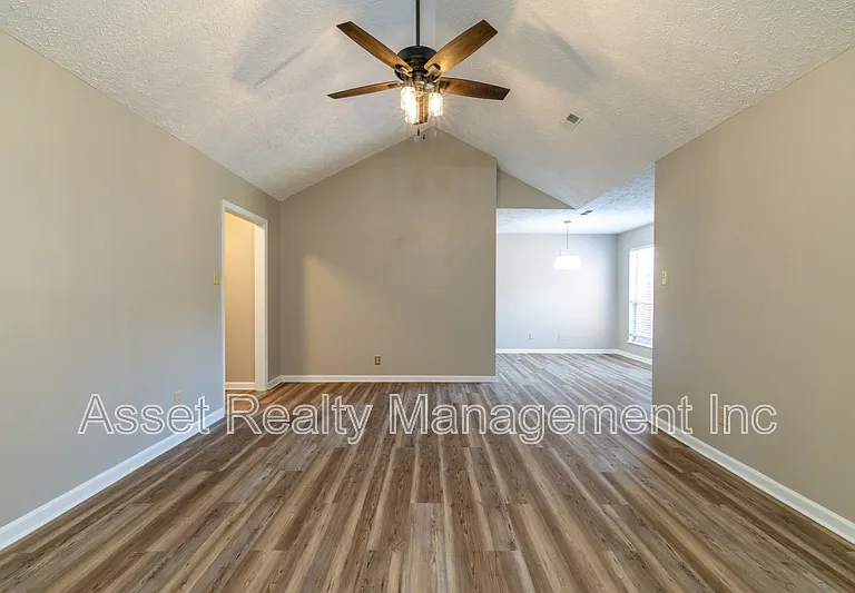 4405 Greenfern Way #1 — Photo 10