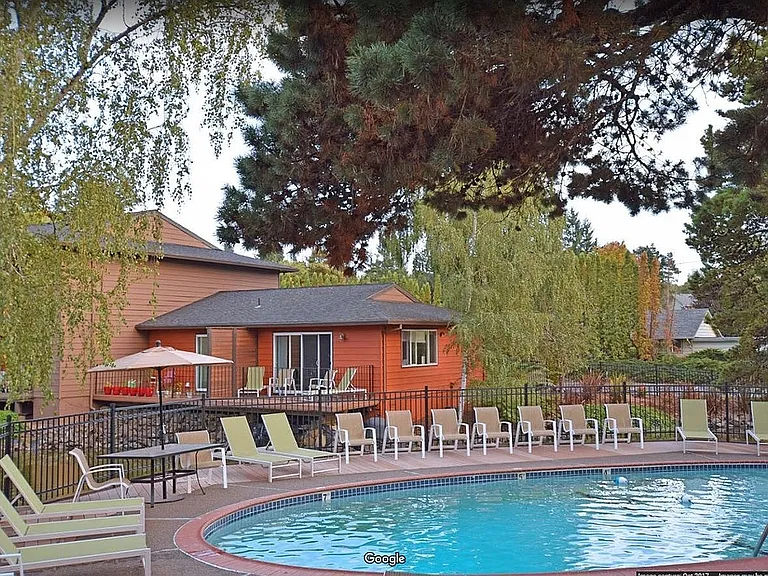 pool