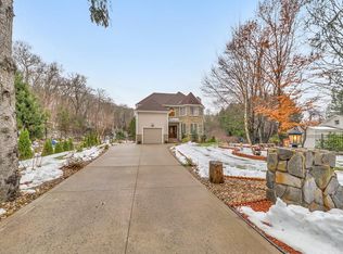 123 Sikes Ave, West Springfield, MA 01089