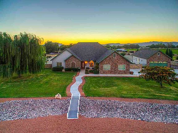 2nd image of 4615 Tetakawi Ct