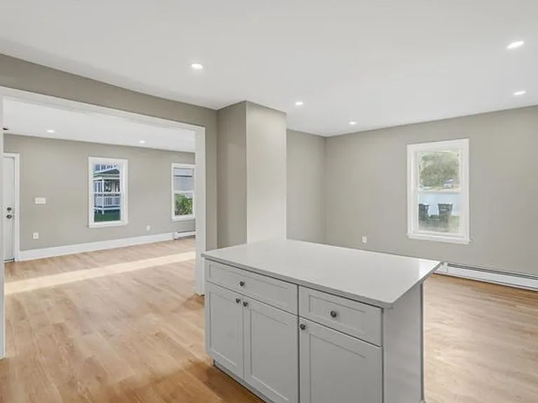 22 Demers St — Photo 3