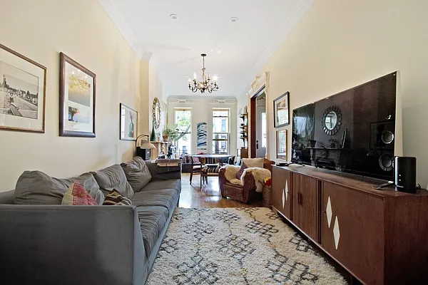 Rented by LG Fairmont Group | media 11