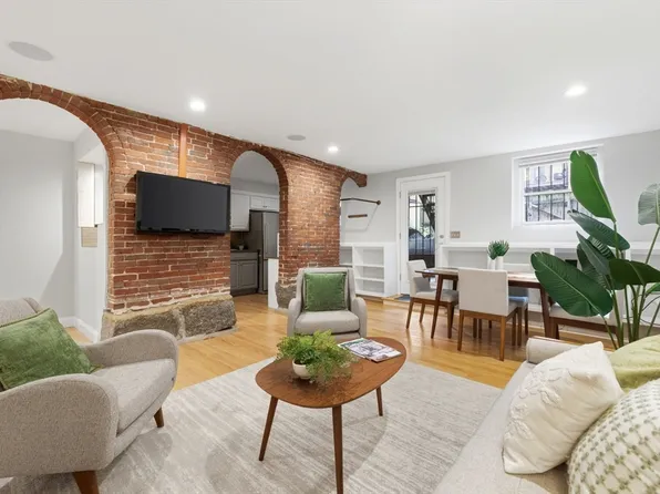 36 Worcester Sq APT 1, Boston, MA 02118