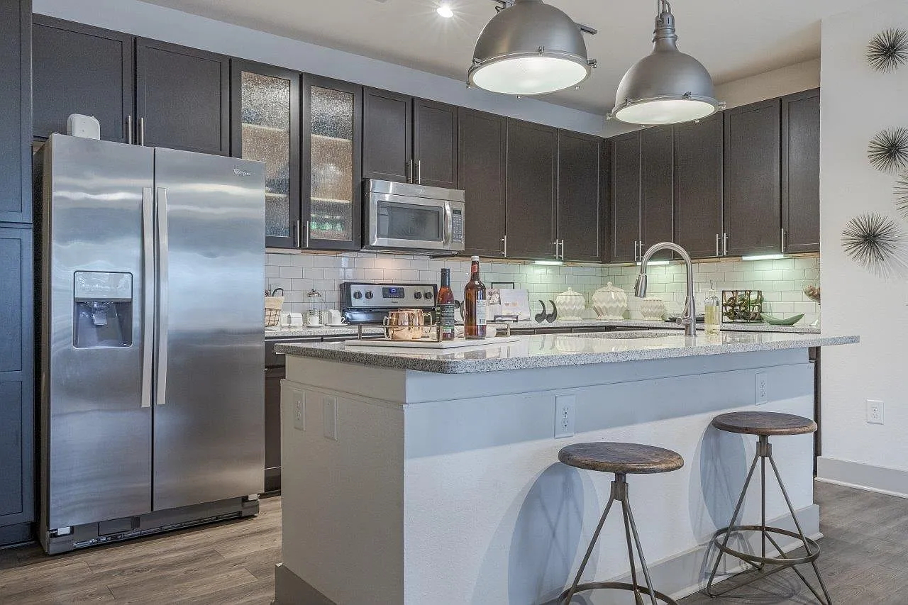 Haywood Reserve Apartment Homes — Photo 2