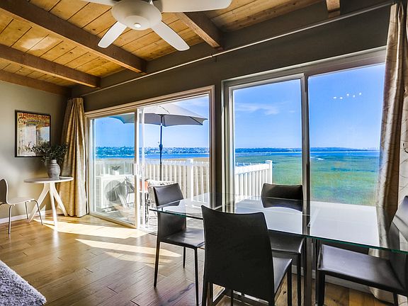 4th image of 3997 Crown Point Dr Unit 34