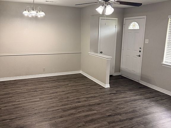 5th image of 2514 Greenway St