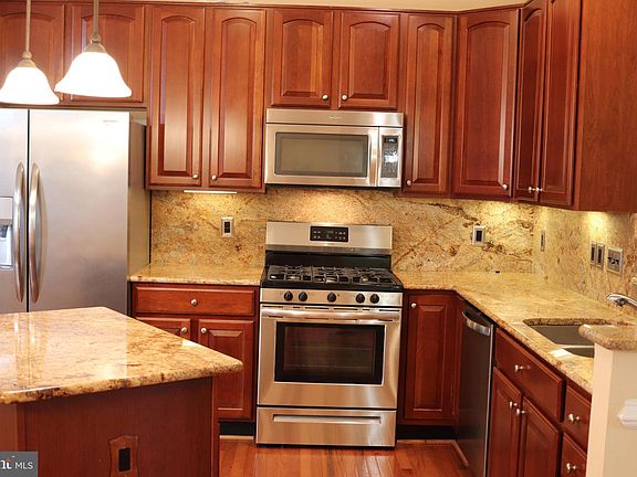 4th image of 1469 Fawn Hollow Ln
