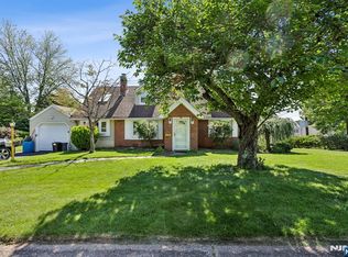 650 5th Ave, River Edge, NJ 07661