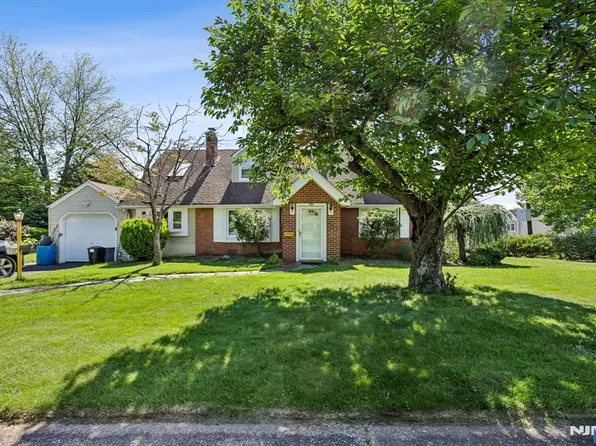 650 5th Ave, River Edge, NJ 07661