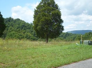 59 Ridge Dr, Lebanon, VA 24266