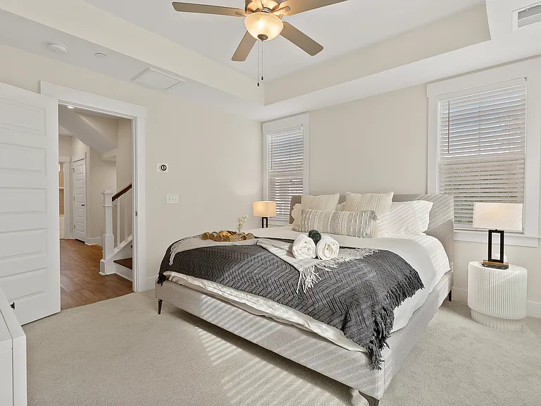 553 Cooper Village Ln — Photo 6
