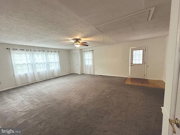 4th image of 37992 Indian Creek Dr