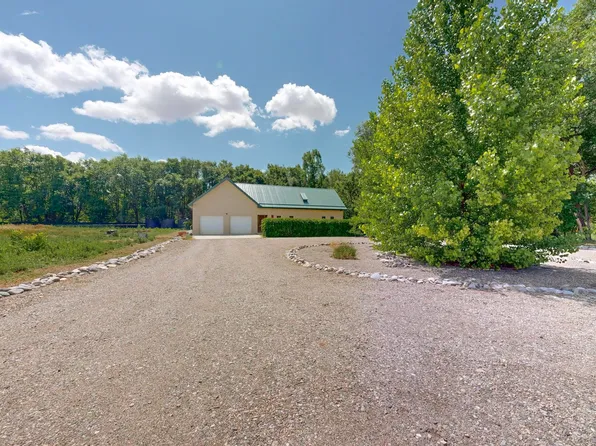 14 Hollyhock Ln, Santa Fe, NM 87506