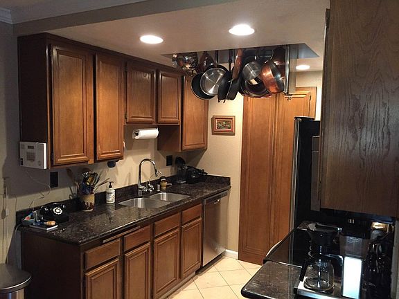 5th image of 1742 Braddock Ct