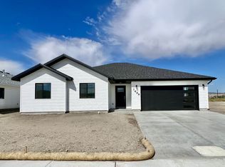 1699 Opal Dr, Elko, NV 89801