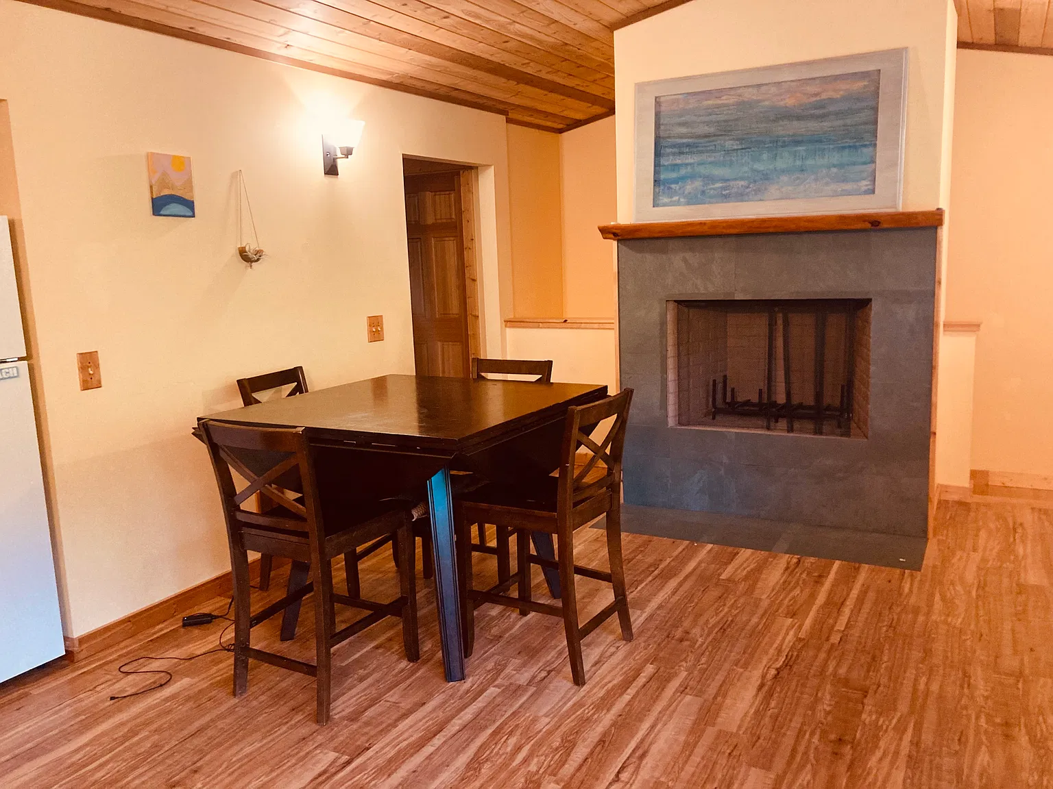 N Laurel St, Cannon Beach — Photo 2