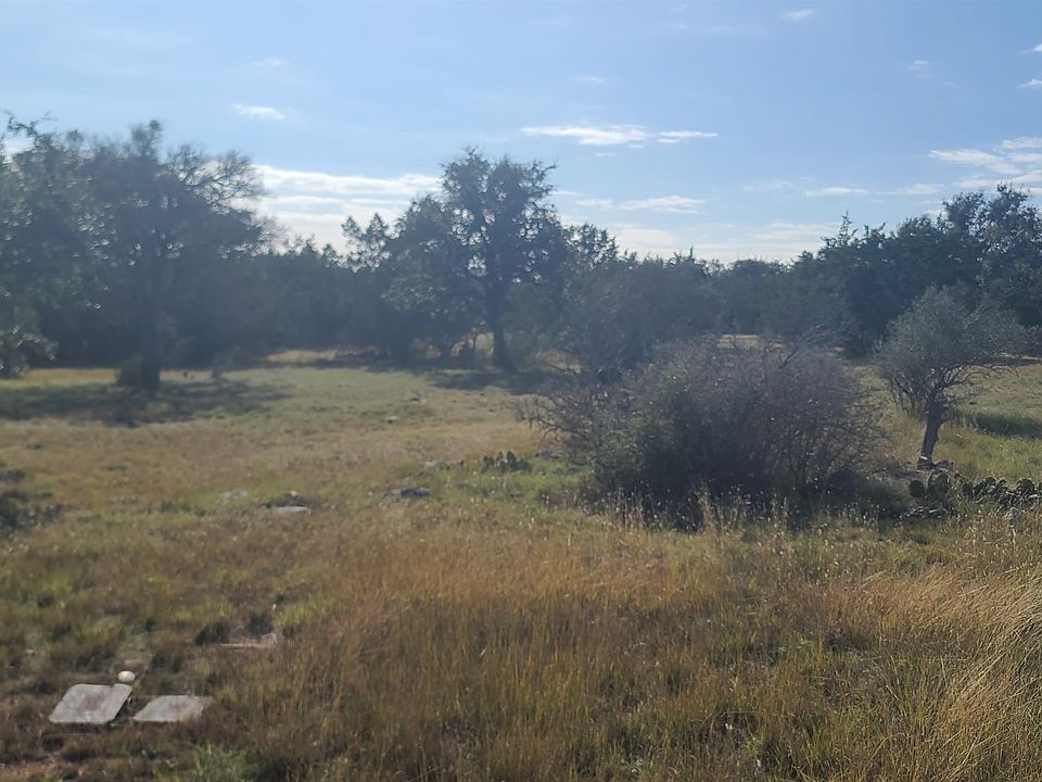 1st image of 107 Cap Rock