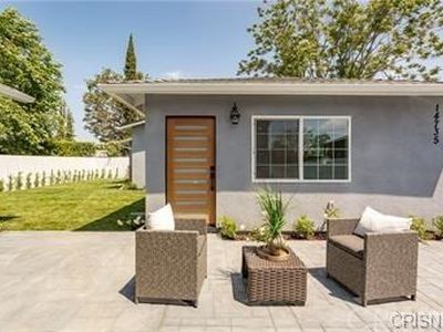 14735 Runnymede St, Van Nuys, CA, 91405
