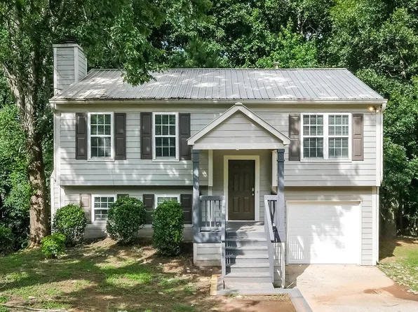 140 Birch Rill Dr, Alpharetta, GA 30022