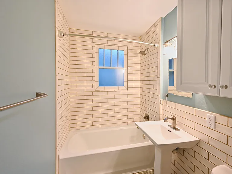 601 Ridgeway Dr #B-1 — Photo 5